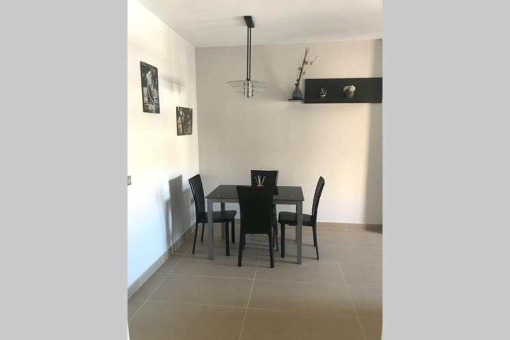 Romina Apartment Рота Екстериор снимка